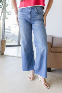 Lyra Wide Leg Crop Jean