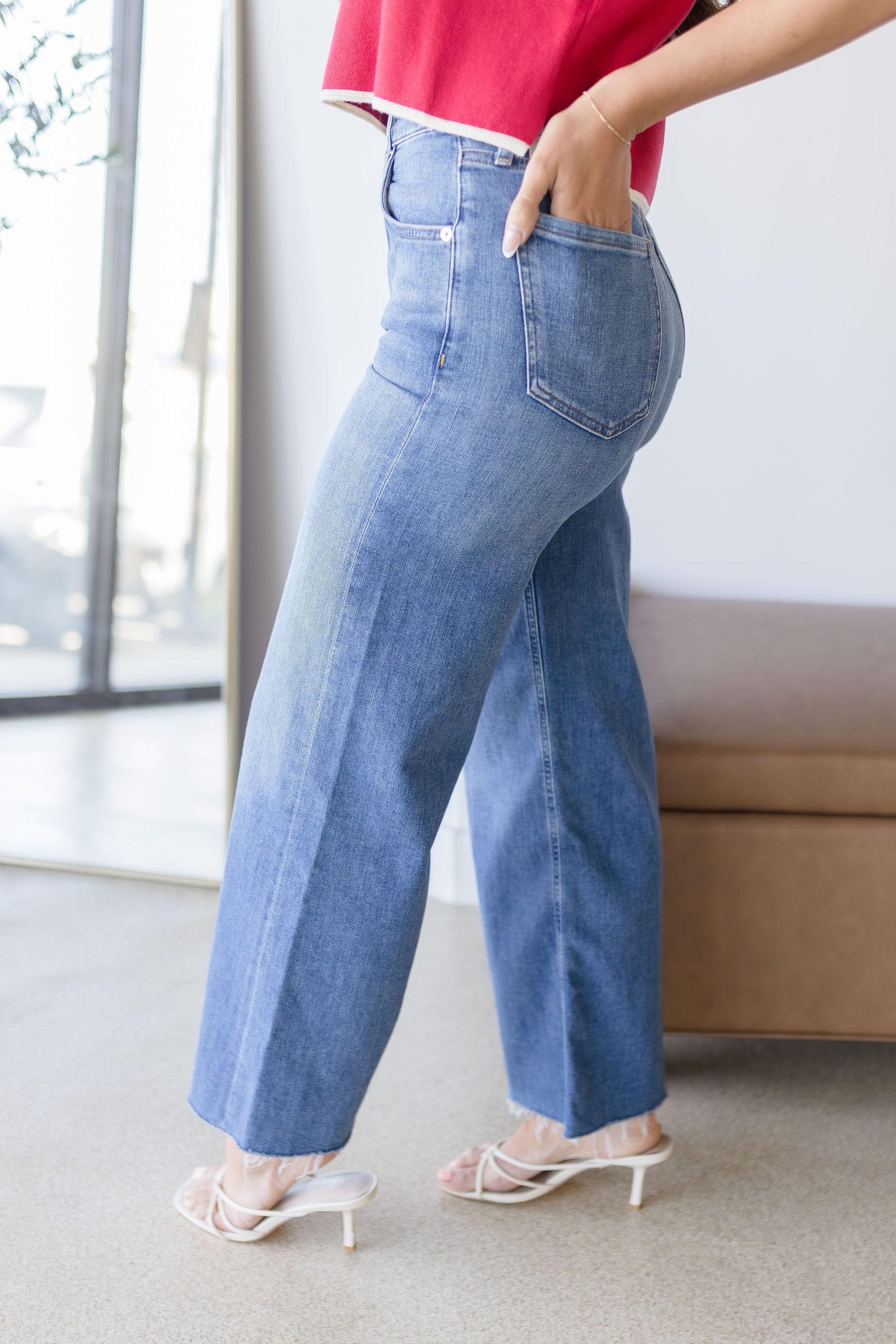 Lyra Wide Leg Crop Jean