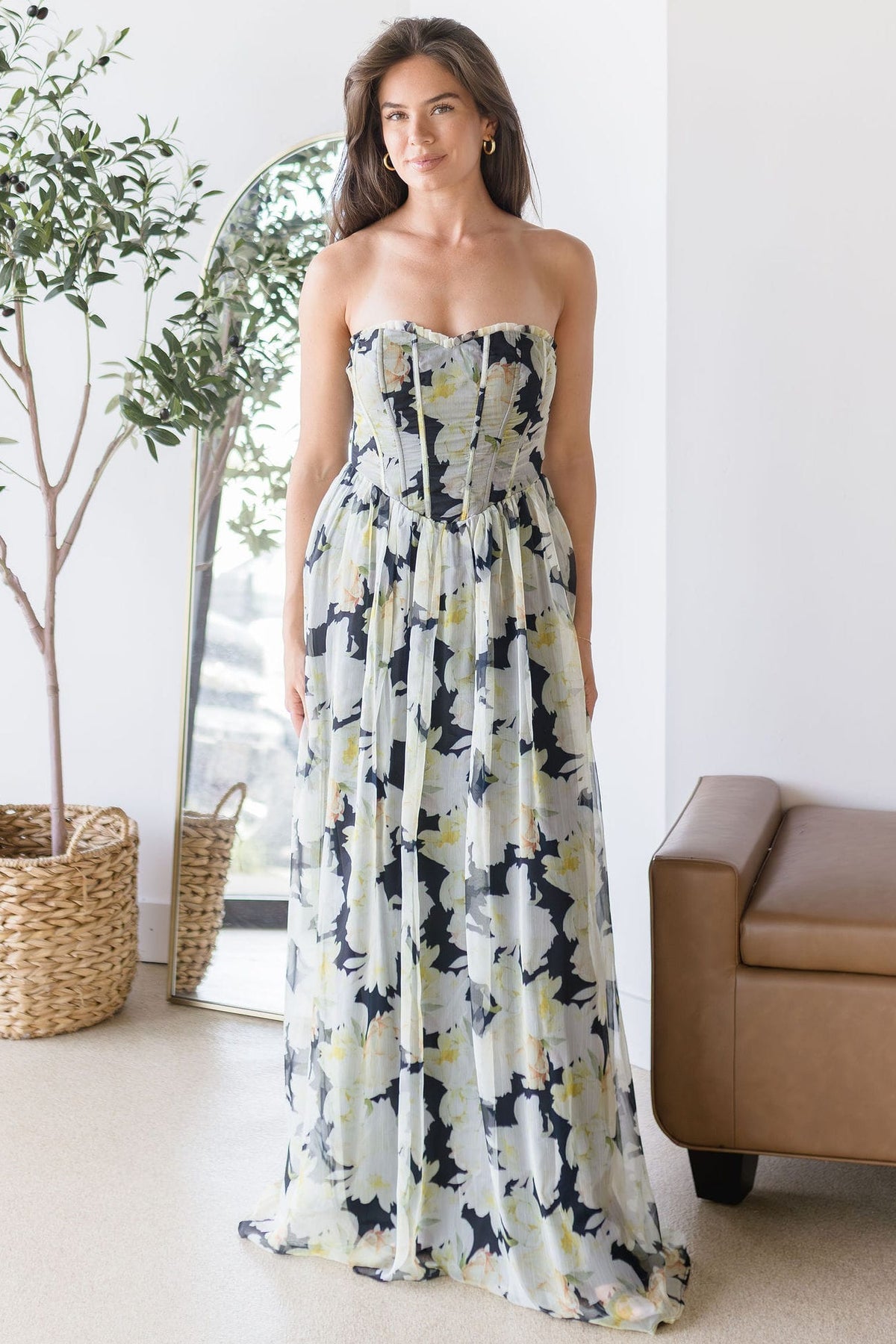 lulus corset dress Remi Maxi | Wild Dove Boutique An elegant floral print Color:White & Ivory CINDERELLA DIVINE CH189S A-Line Snaps & Button Downs
