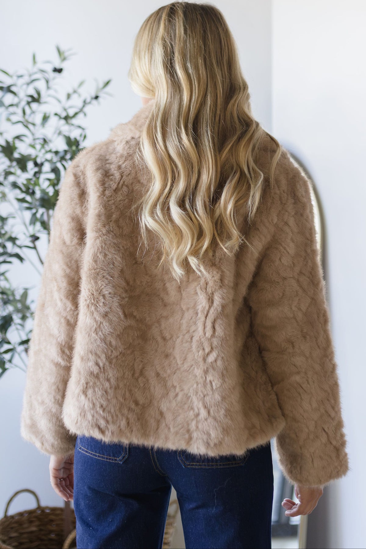 Dela Jacket