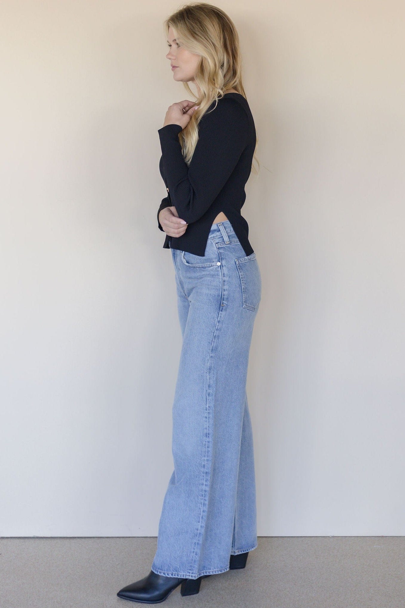 Sloane Jewel Button Knit Cardigan Sloane Jewel Button Knit Cardigan