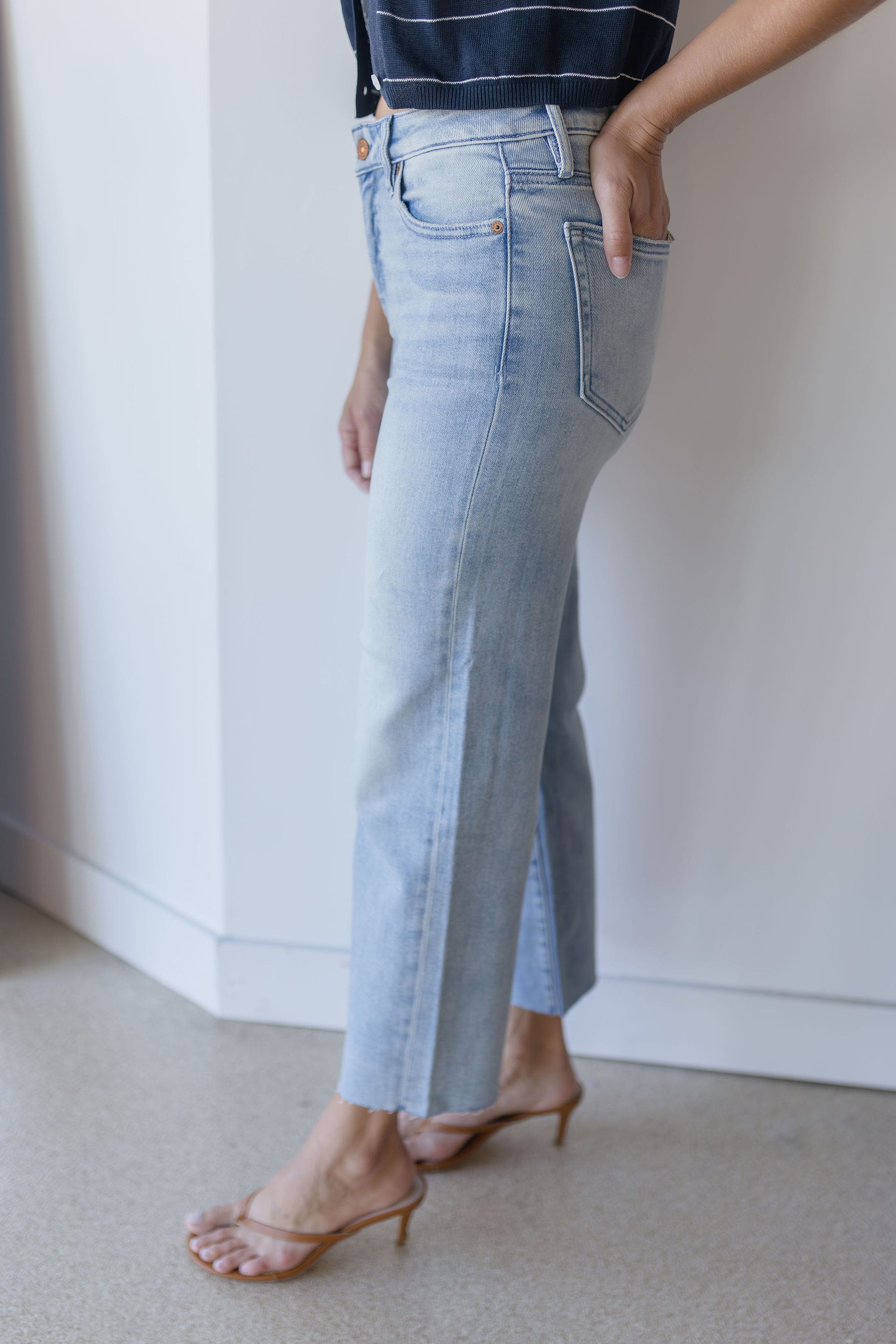 Ella Mid Rise Straight Jean