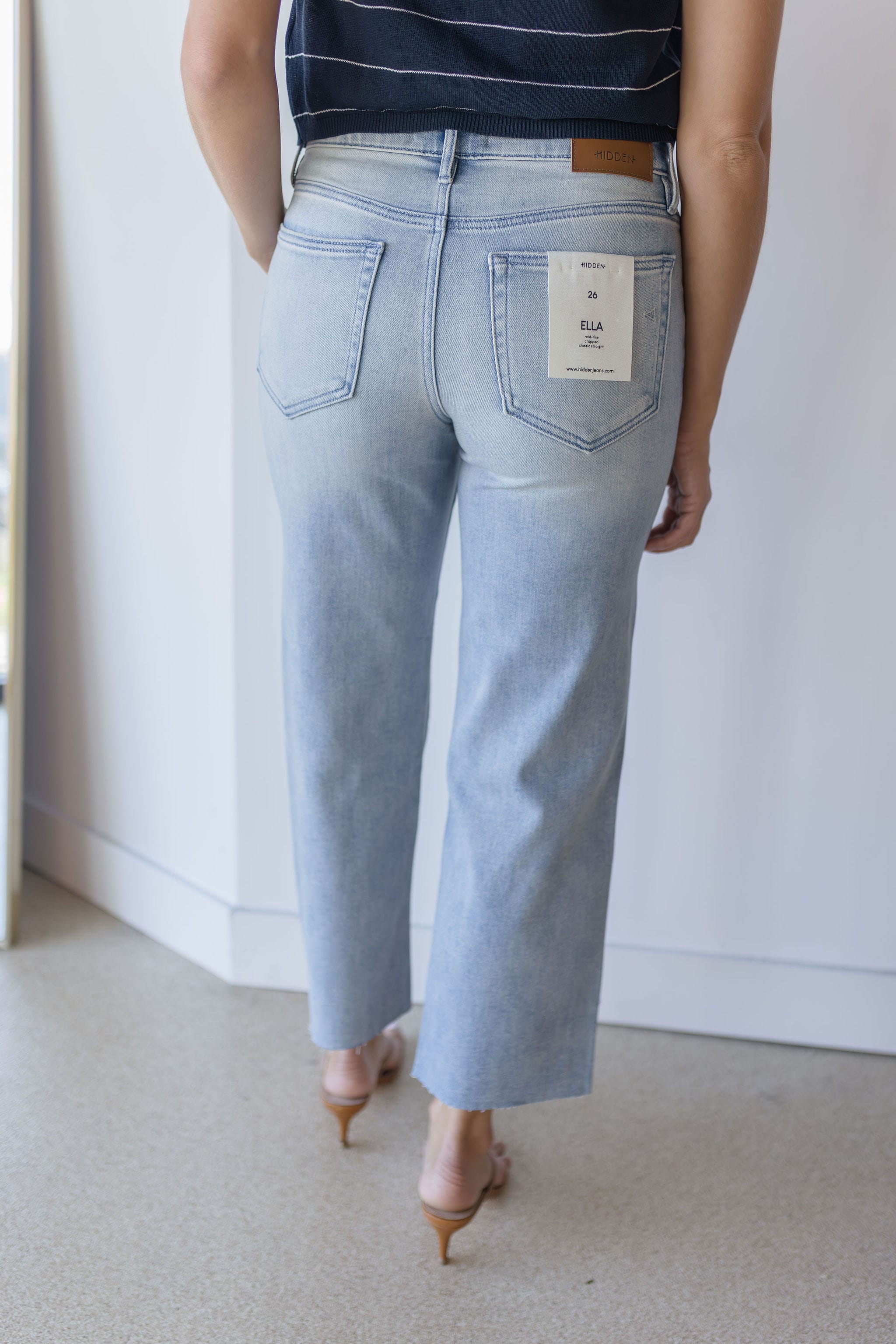 Ella Mid Rise Straight Jean
