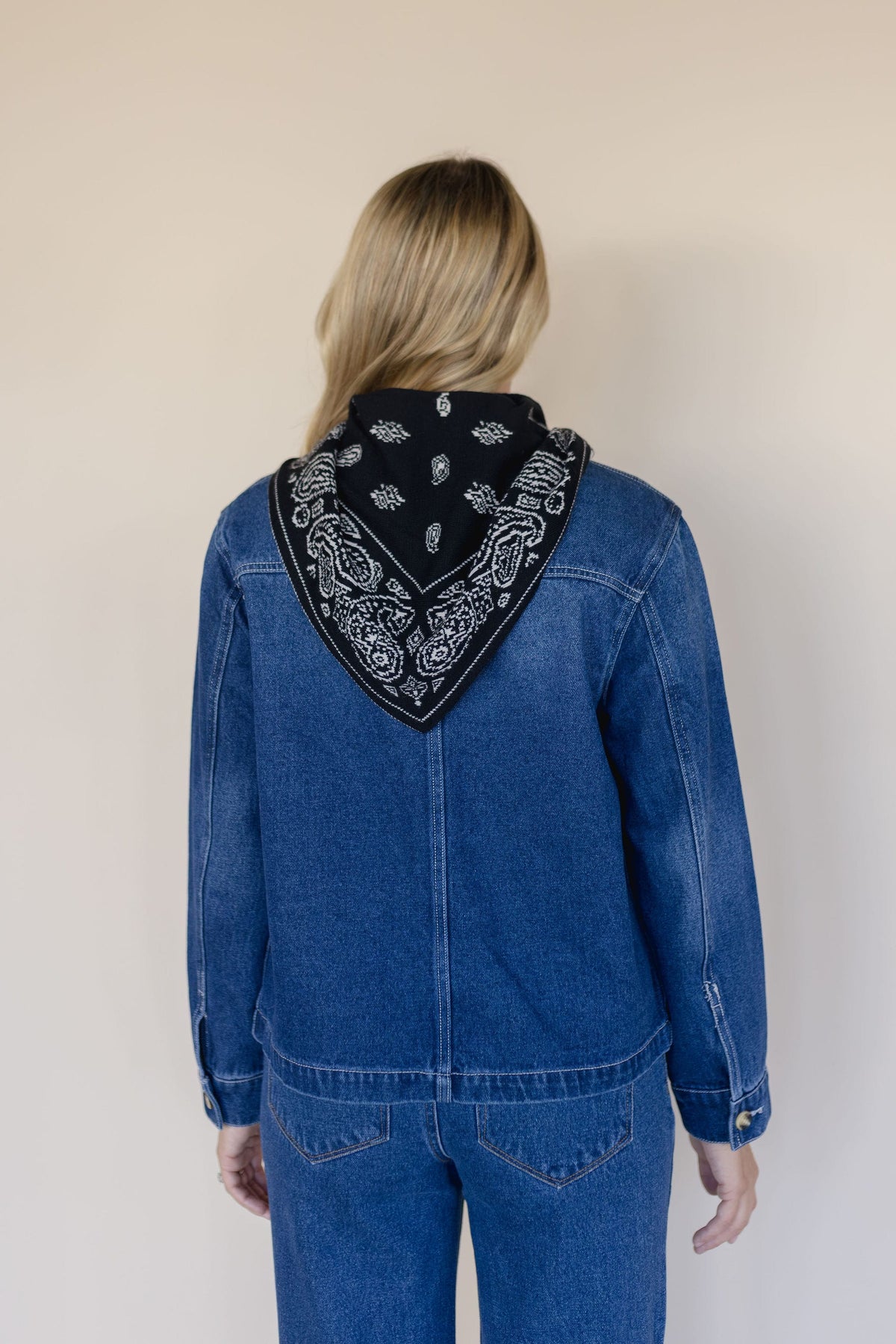 Wanderer Mini Triangle Scarf