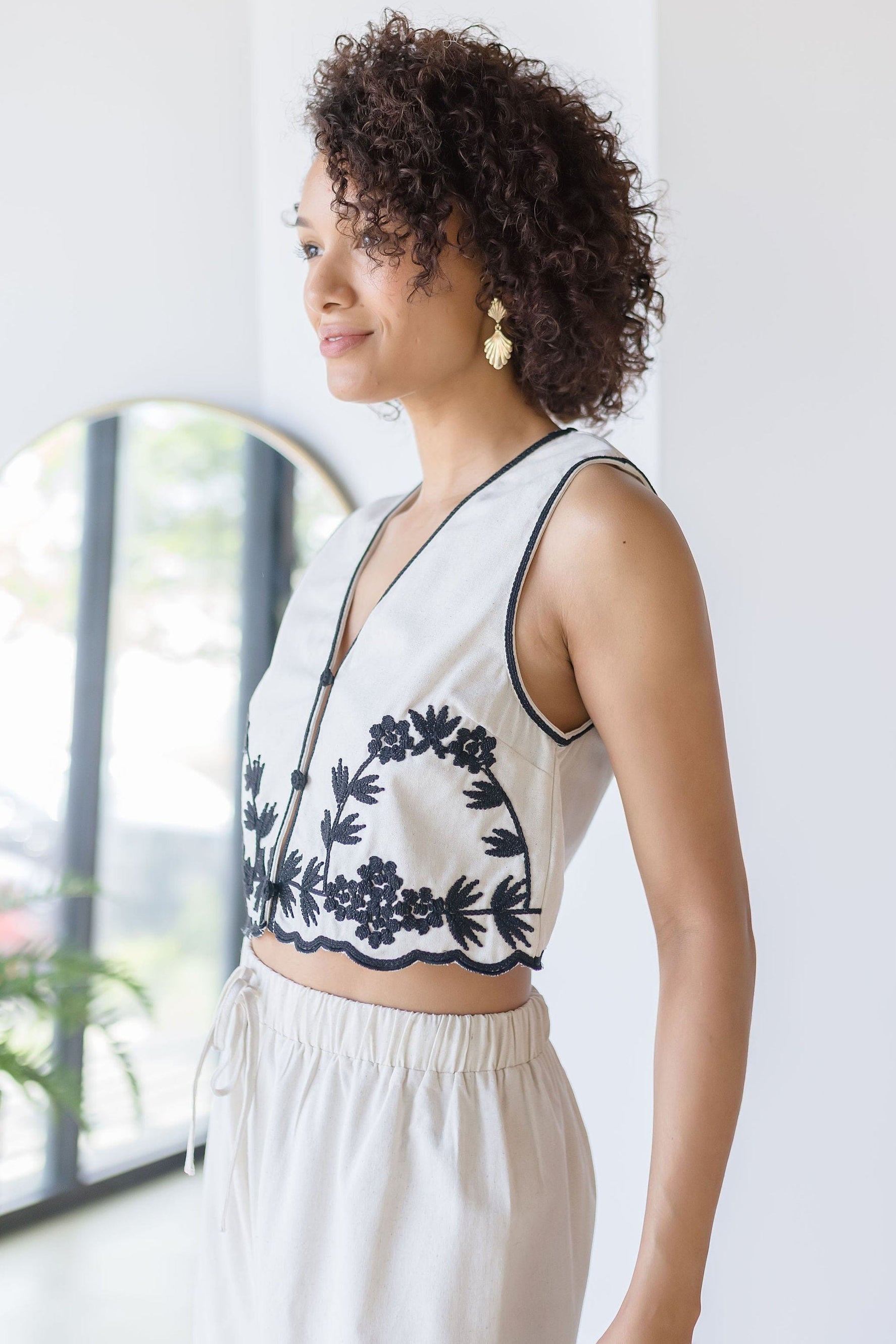 Dahlia Top top embroidery - Embroidery shrinking Octavia – Flower 
