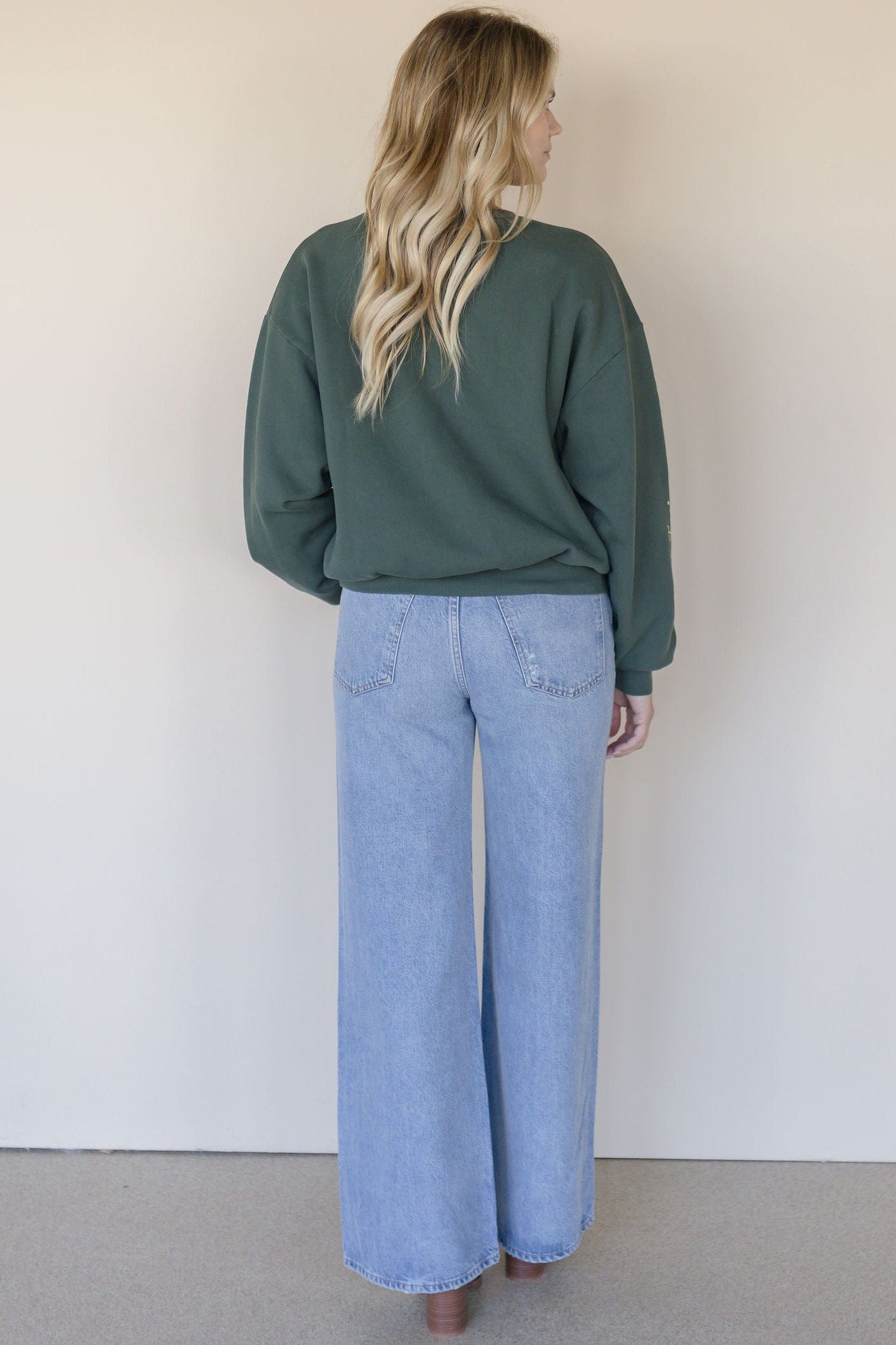 Daydreamer Rodeo Show Oversized Crew Sweatshirt