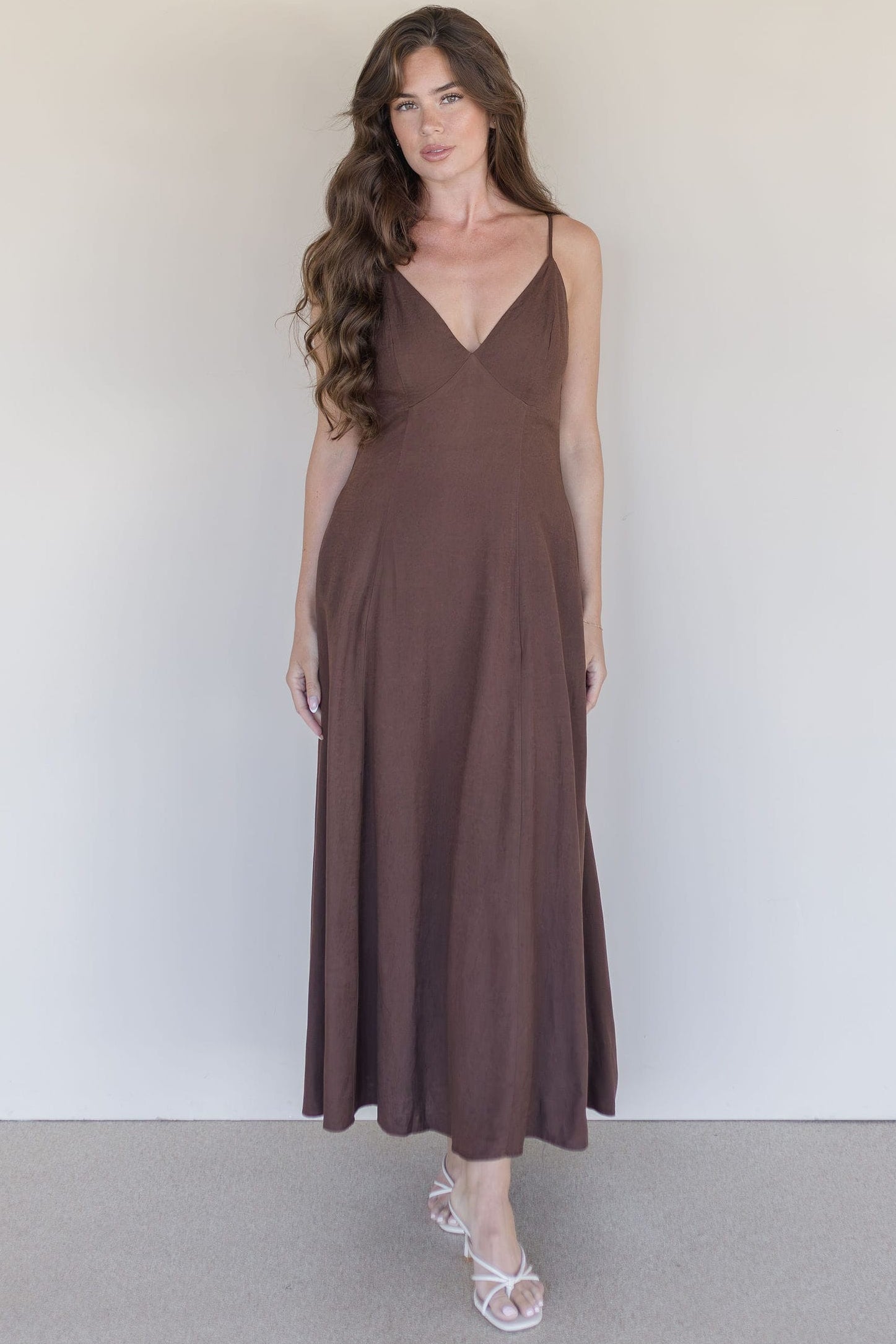 Elianna Linen Open Back Maxi Dress