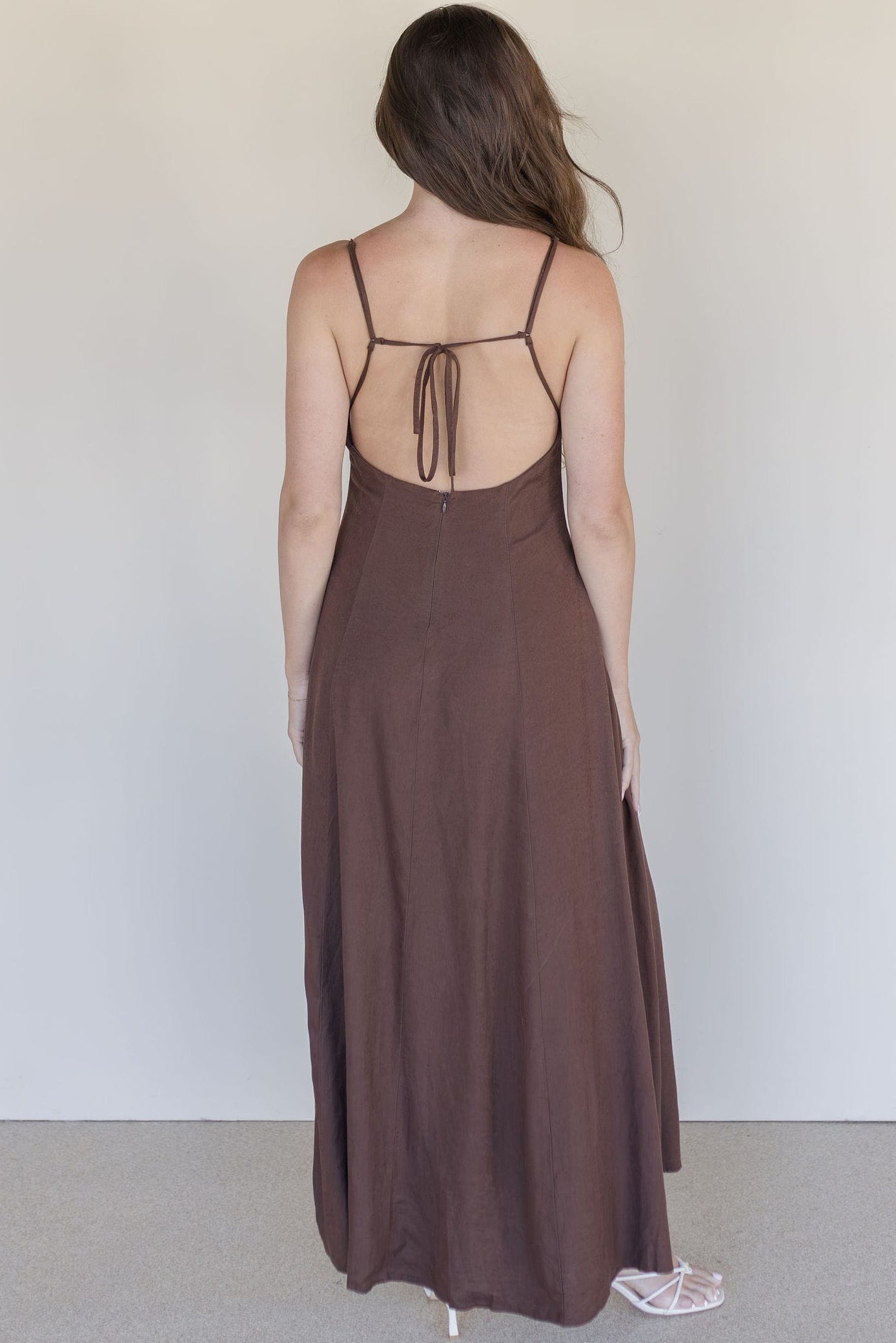 Elianna Linen Open Back Maxi Dress