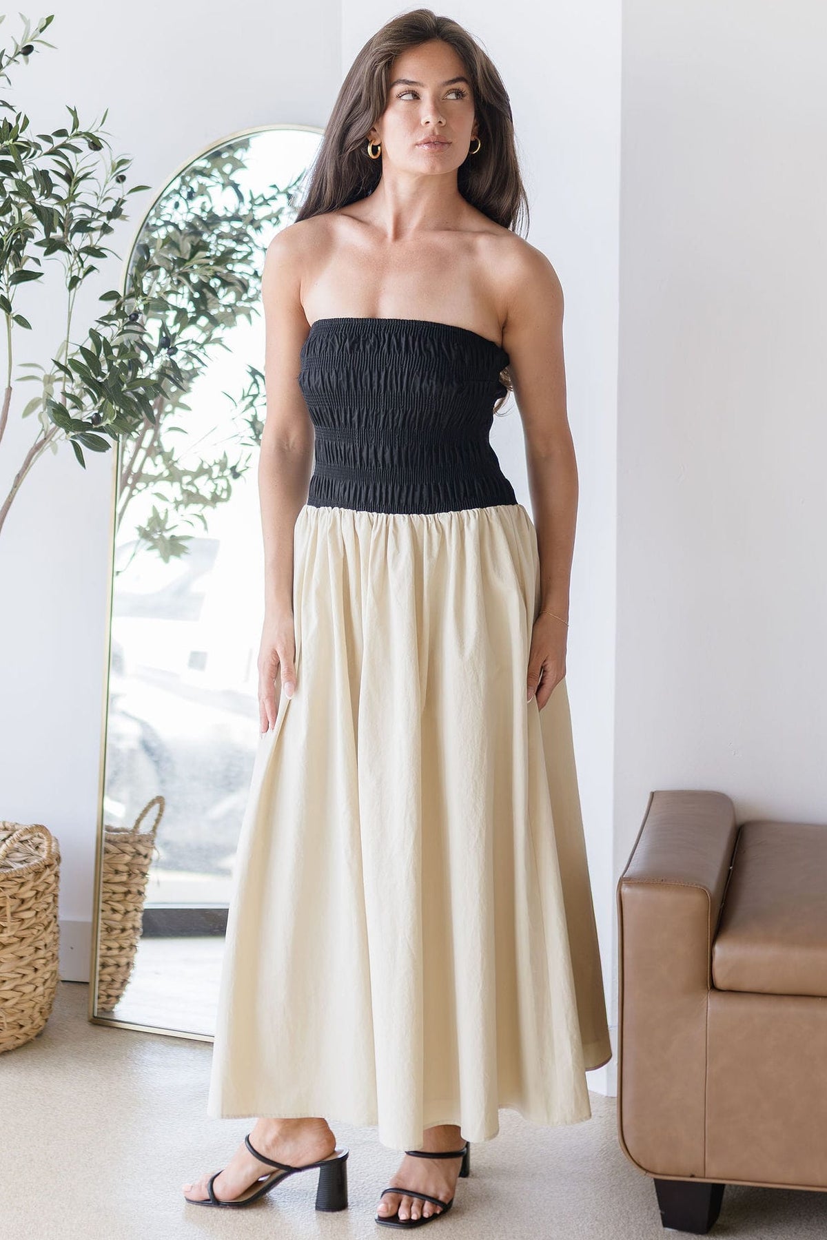 bandeau midi dress Small / Black/Beige 5% Elastane) Worn length Available Sizes:X Large (18-20) Strapless Knit Maxi Dress Color:Powder Pink
