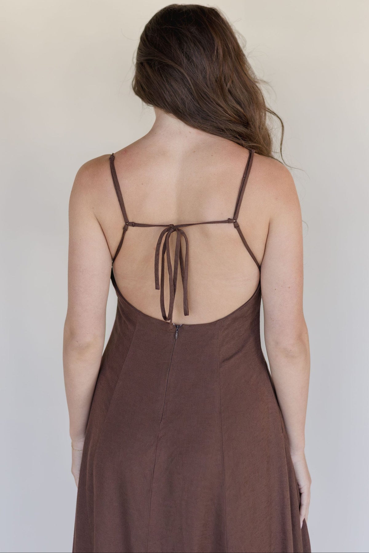 Elianna Linen Open Back Maxi Dress