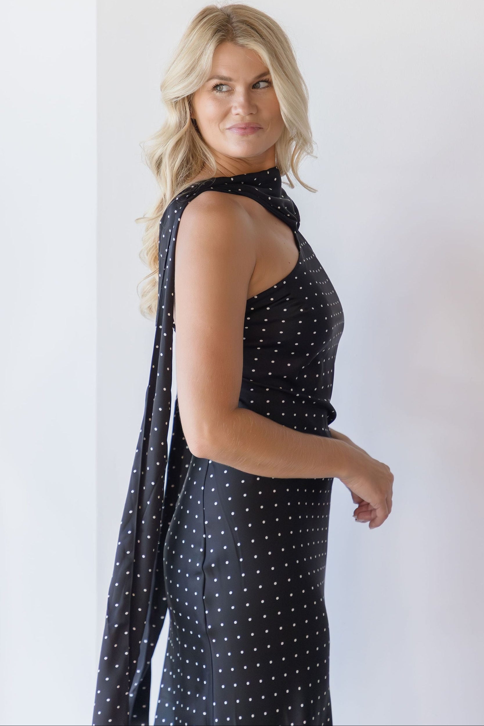 Magdalena Dress