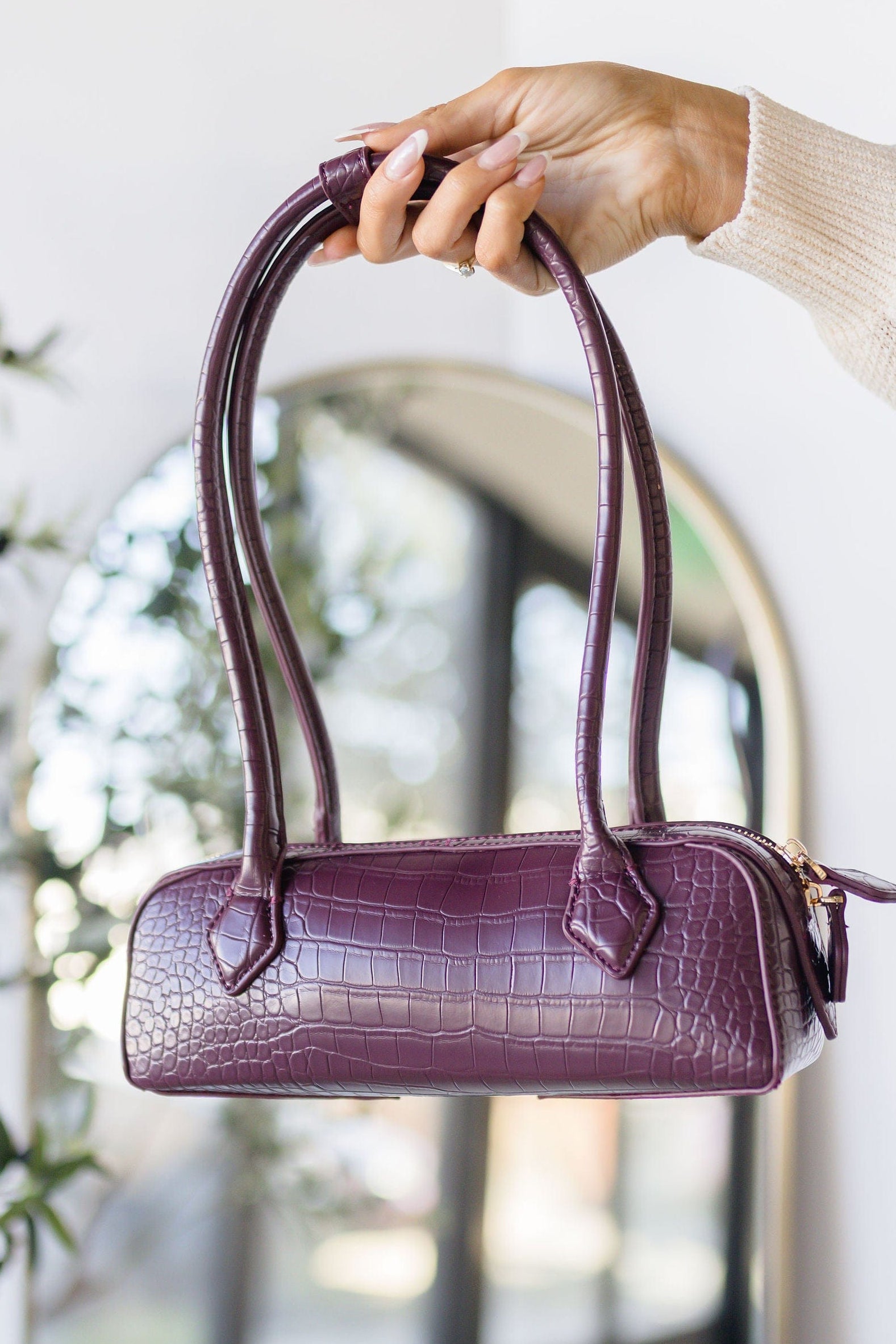 Baylen 90's Round Shoulder Bag Baylen 90's Round Shoulder Bag