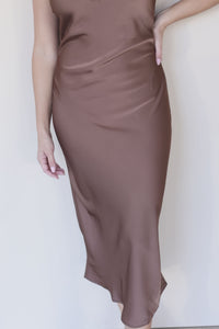 Isra Satin Dress Isra Satin Dress