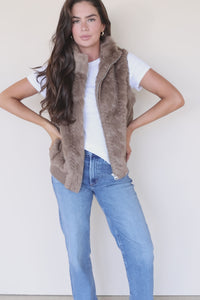 Liana Vest Liana Vest